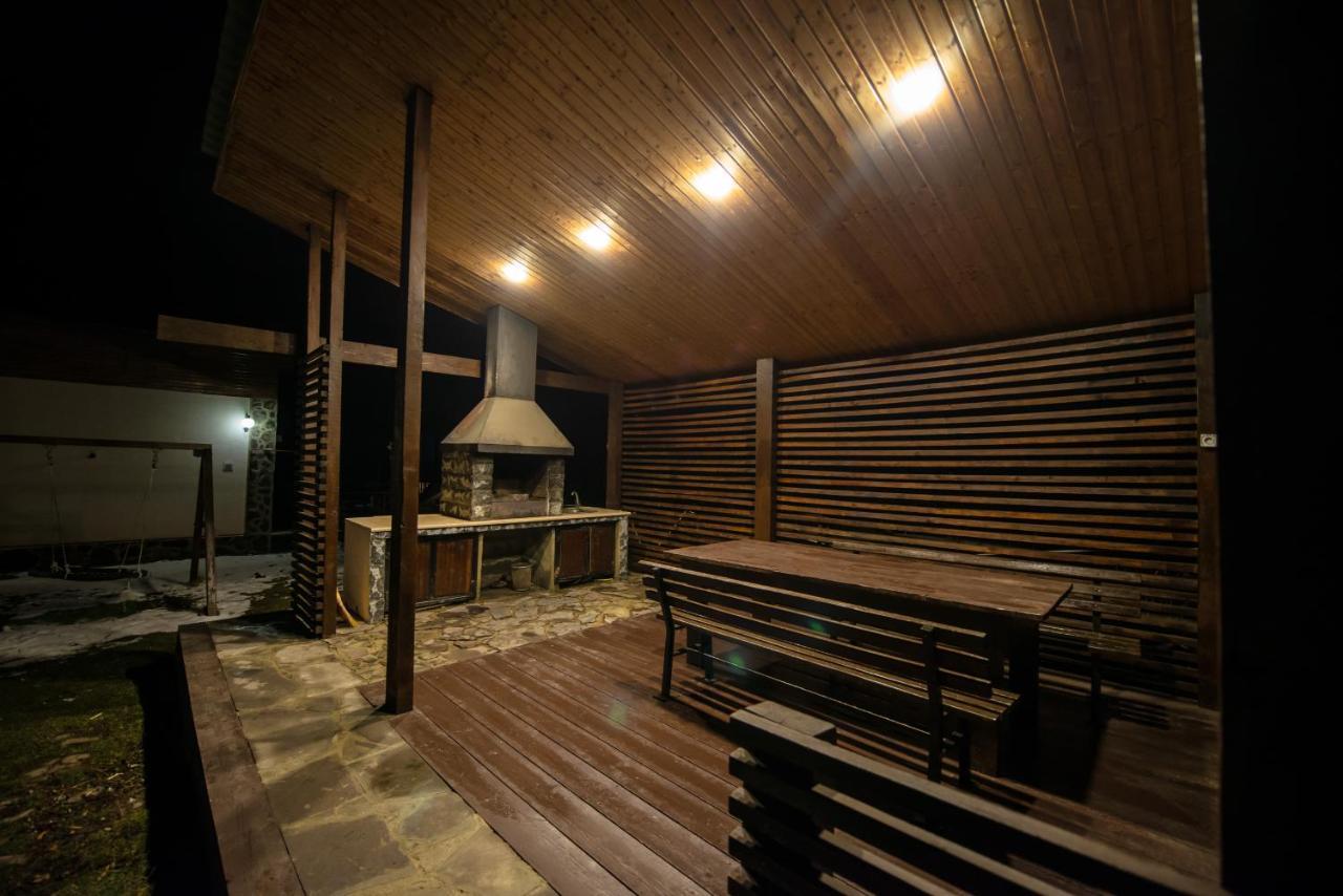 Villa Garden 巴库里阿尼 外观 照片