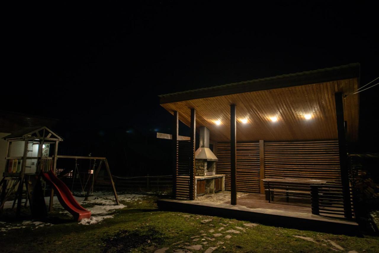 Villa Garden 巴库里阿尼 外观 照片